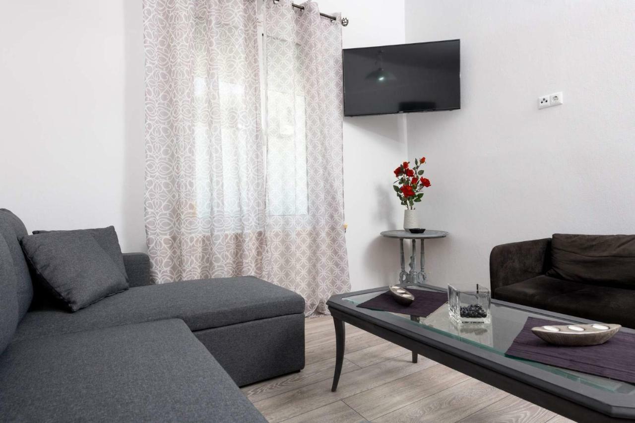 Anastasia'S Apartment Лименас Екстериор снимка